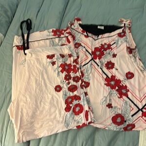 Soma pajamas 
Size XL